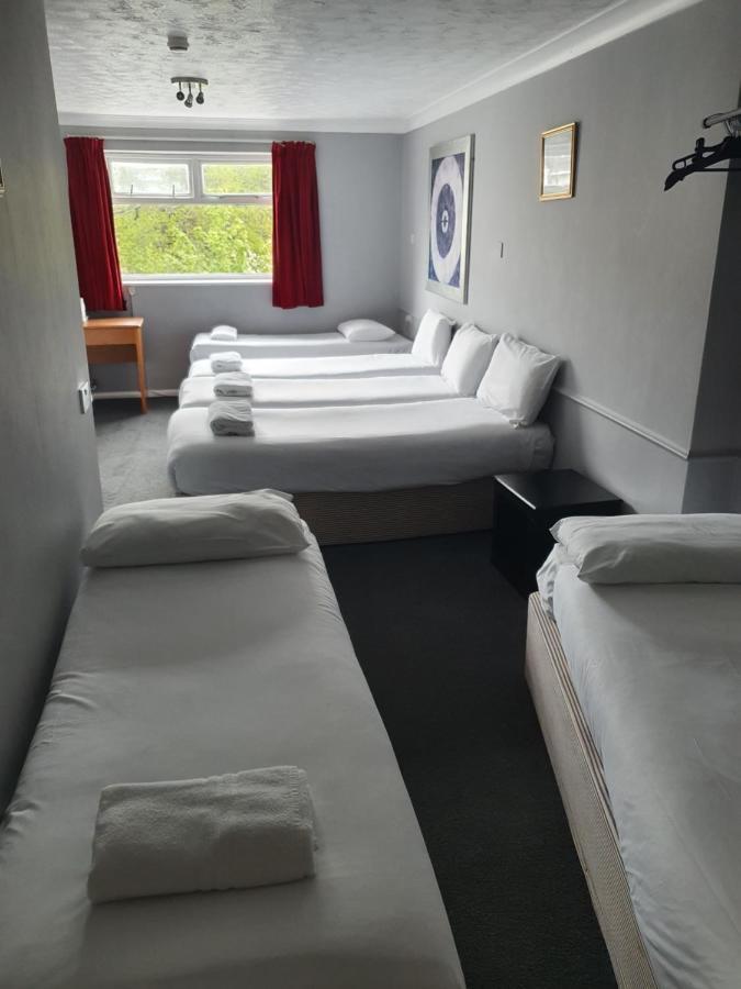 Отель Fairmount 3*