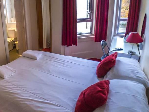 Fairmount Отель 3*