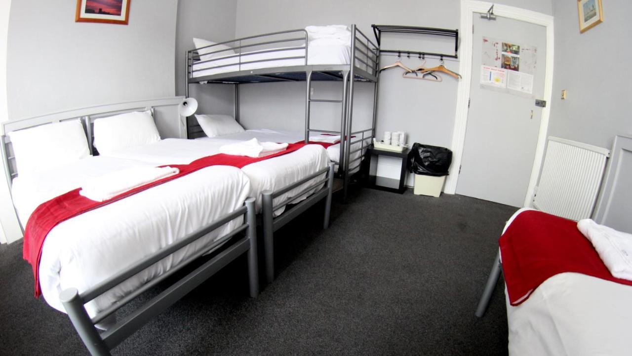 Отель Fairmount 3*